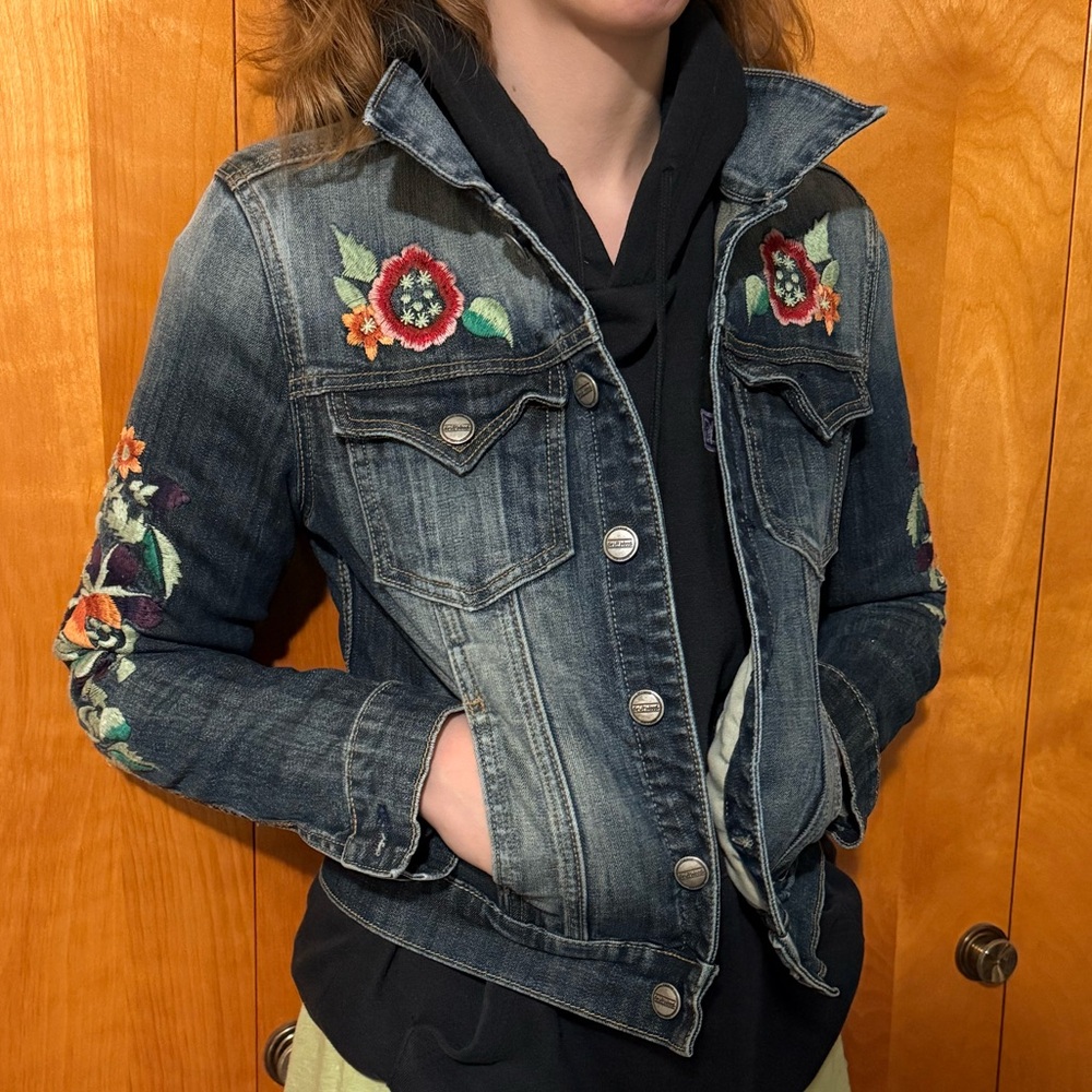 DRIFTWOOD Floral Embroidered Jean Jacket - Picture 3 of 7